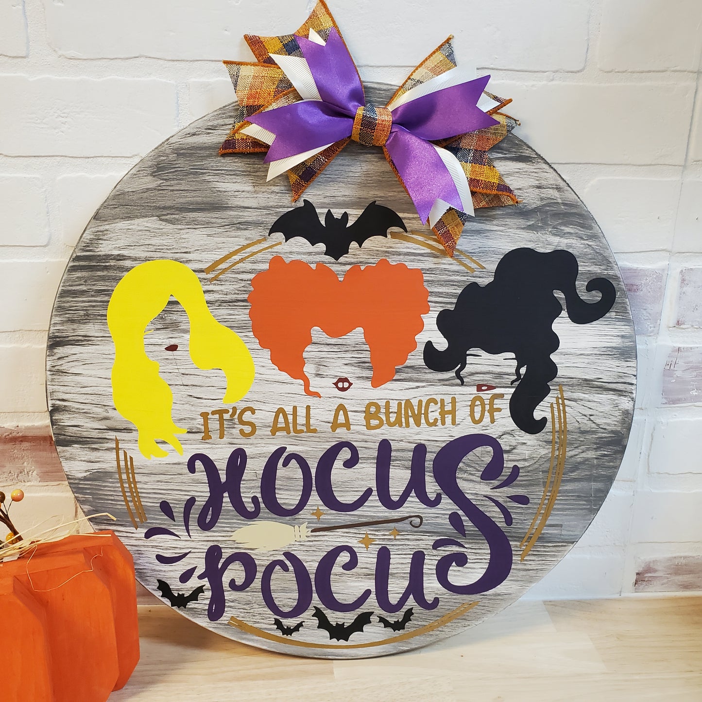 Halloween Round Signs