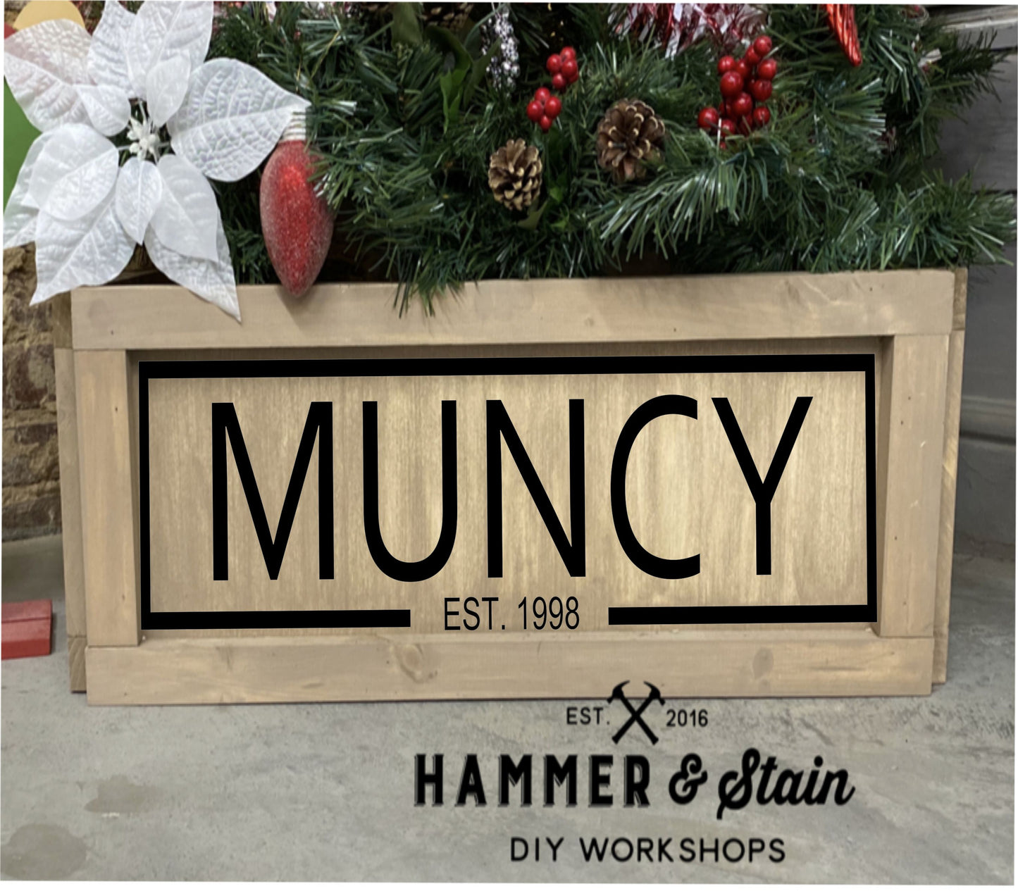 Christmas Tree Box / Collar
