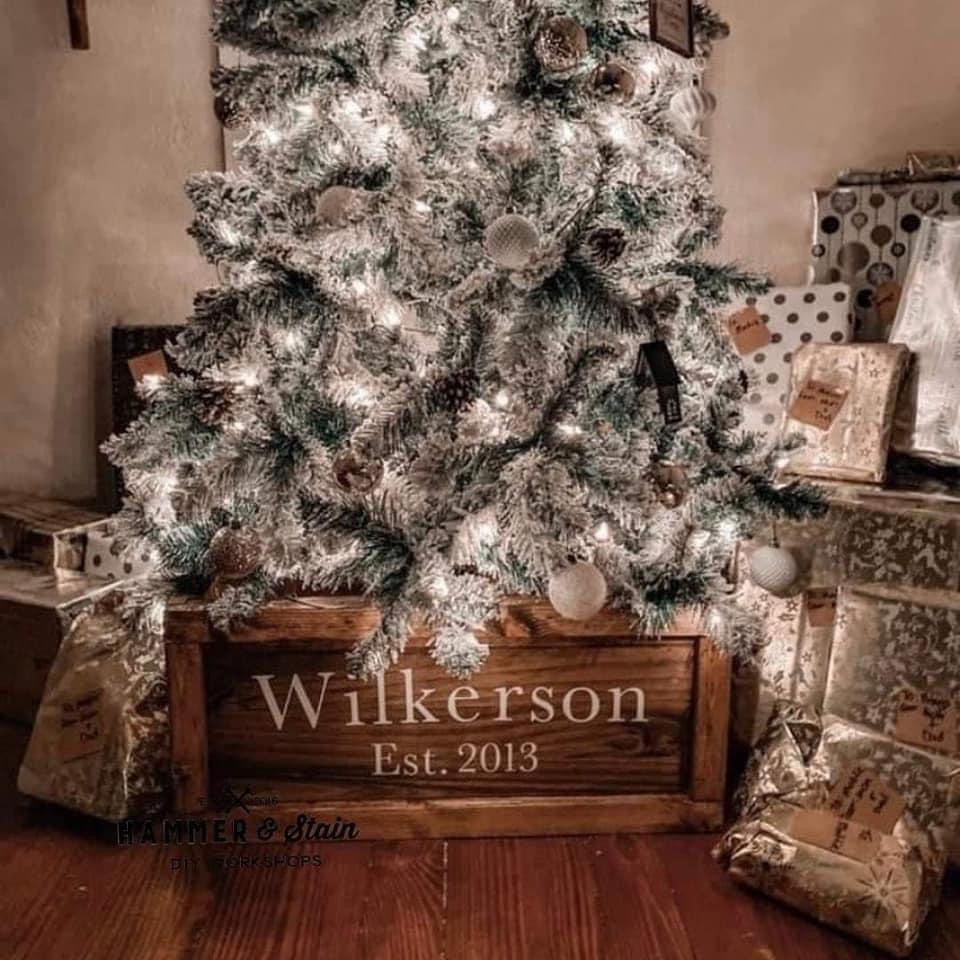 Christmas Tree Box / Collar