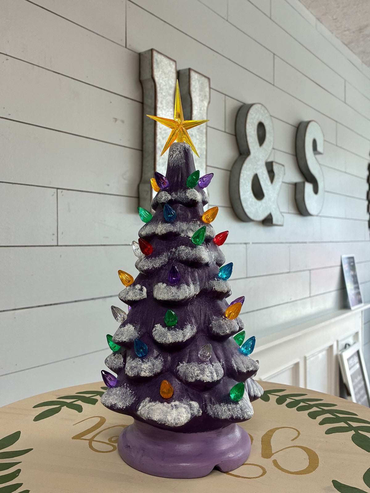 Vintage style ceramic tree with light kit