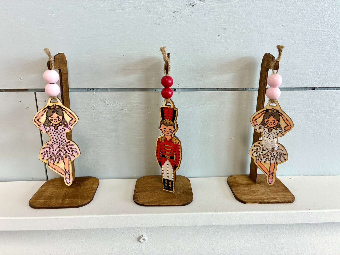 7/18 at 4pm Wood Embroidery Christmas in July Workshop