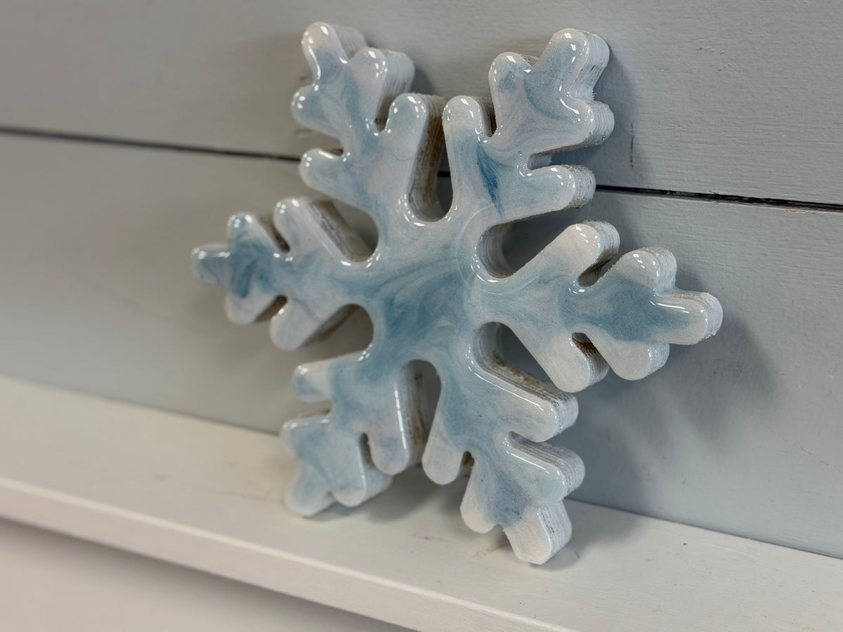 Friday 12/4@ 7pm: Colors of Resin Workshop