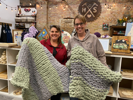 Chunky Hand Knit Blanket Workshop: Saturday, April 5 at 10am