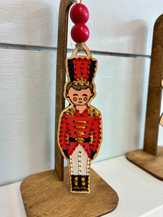 7/18 at 4pm Wood Embroidery Christmas in July Workshop