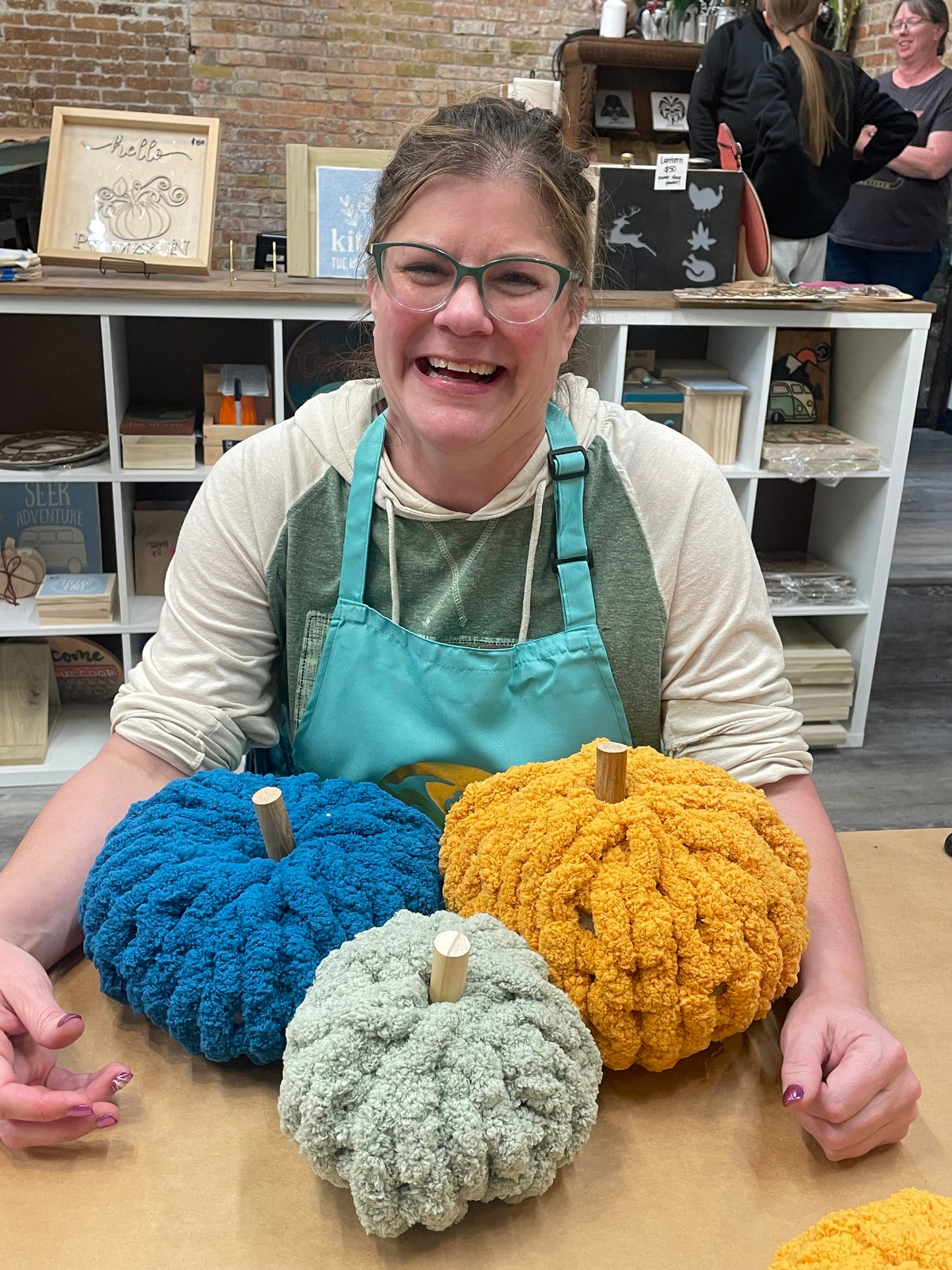 8/15/26 @ 2pm 3 Hand Knit Chunky Pumpkins Workshop