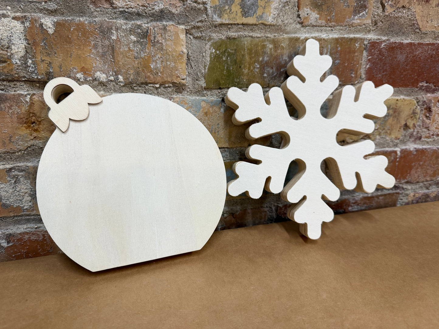 Colors of Resin Workshop: Friday 12/19 at 6:30