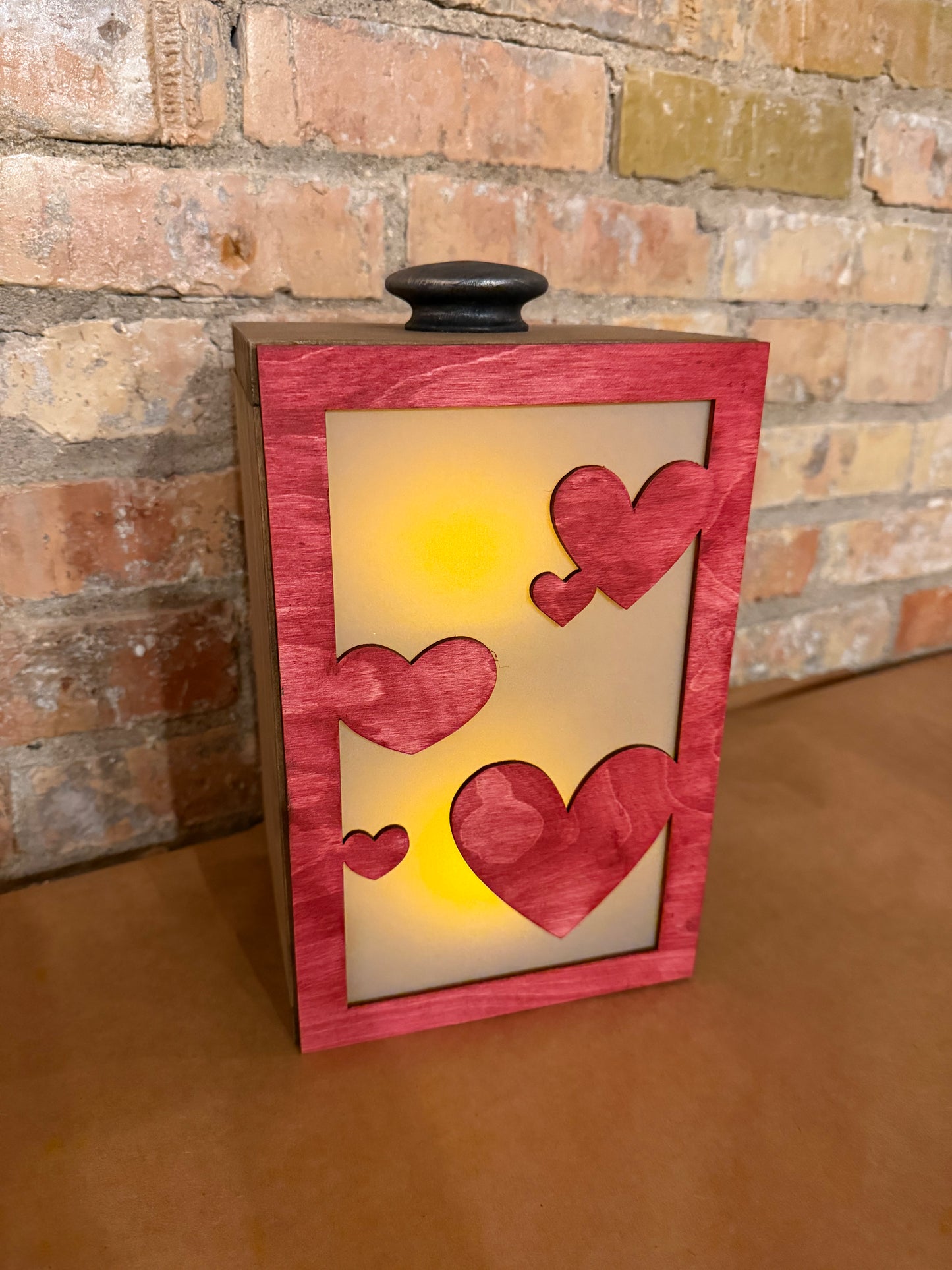 Light Up Lanterns with Changable Face Plates: 1/10 at 5pm