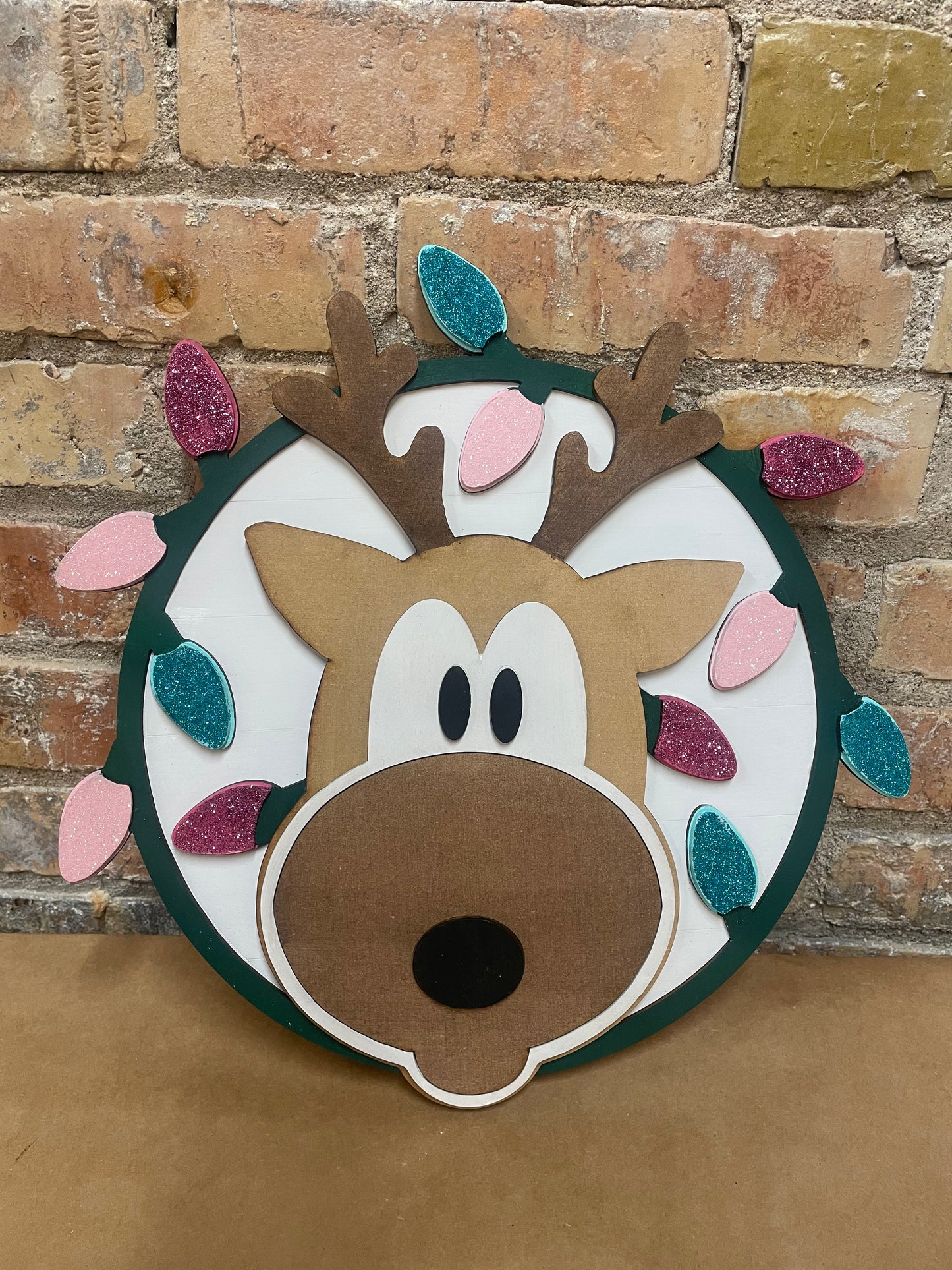 11/1/25 at 10am Christmas Door Hangers with Liquid Glass Add On