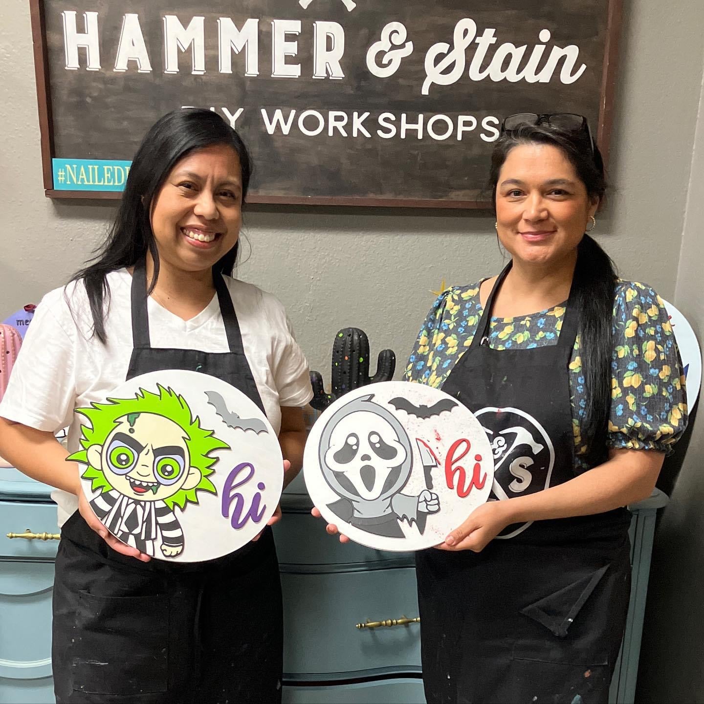Horror Homies on 10” Round